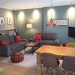 Modern Style Apartment,central Thessaloniki, 100qm