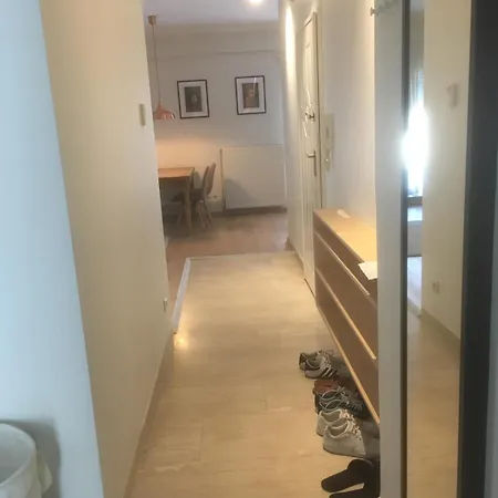 Modern Style Apartment,central Thessaloniki, 100qm