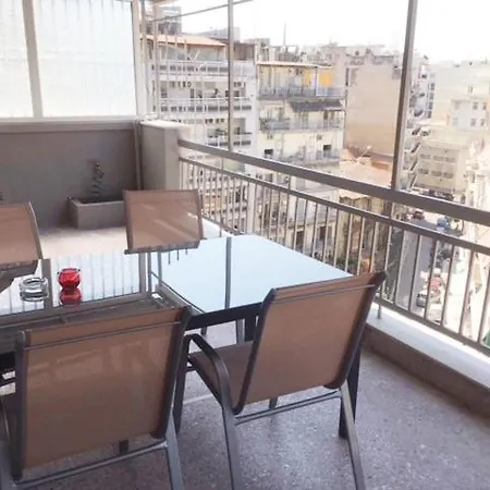 Modern Style Apartment,central Thessaloniki, 100qm דירה *