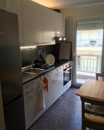Modern Style Apartment,central Thessaloniki, 100qm * Soluň