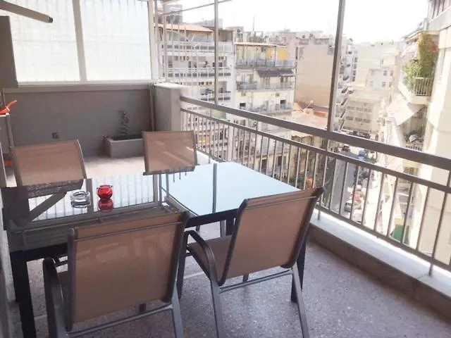Modern Style Apartment,central Thessaloniki, 100qm Appartamento *
