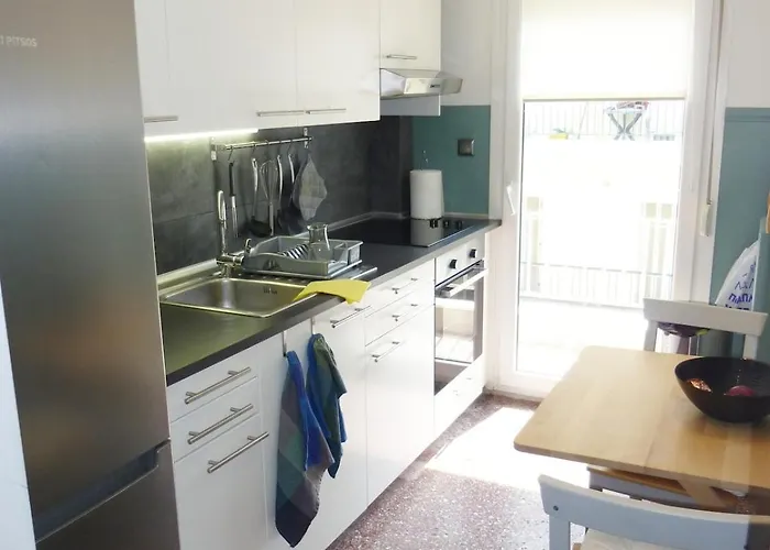 Modern Style Apartment,central Thessaloniki, 100qm Thessaloníki